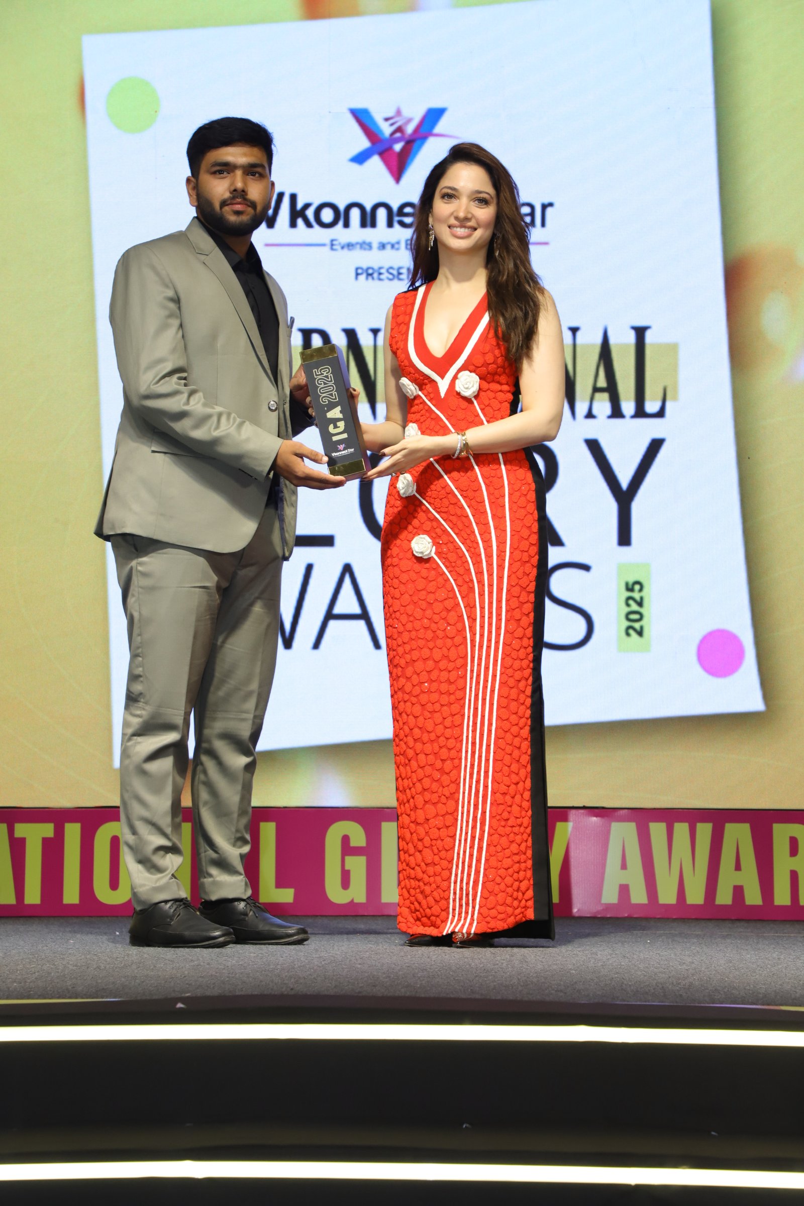 Award by Tamannaah Bhatia